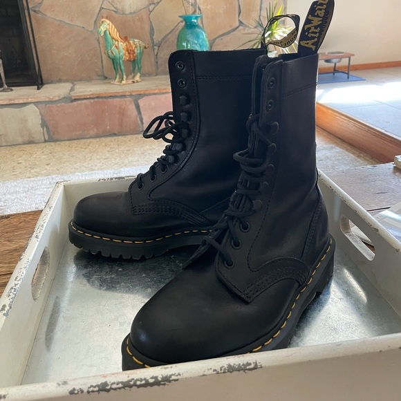 Dr. Martens | Shoes | Dr Martens Harron 